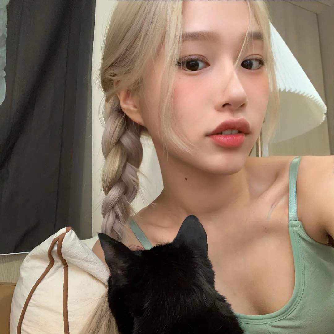 吞噬太阳的女子